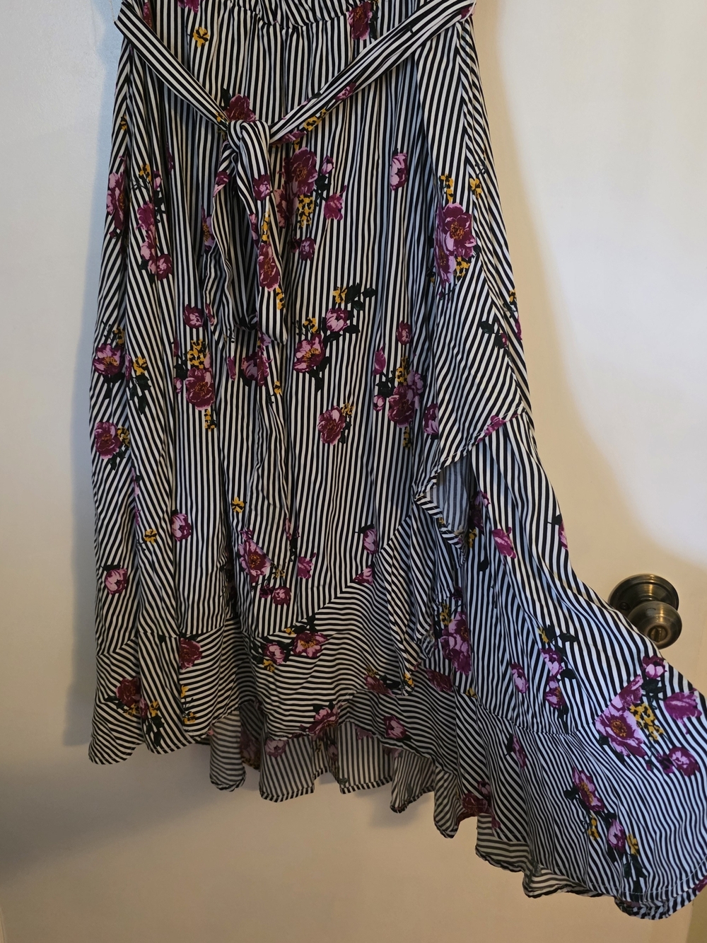 Torrid Stripe Floral Faux Wrap Dress Size 00 M L High Low Flutter Sleeve Boho